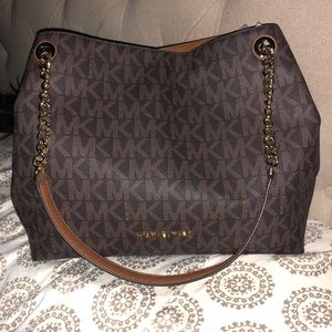 Trade for @pjshopper19 only 2 🆕 MK bags